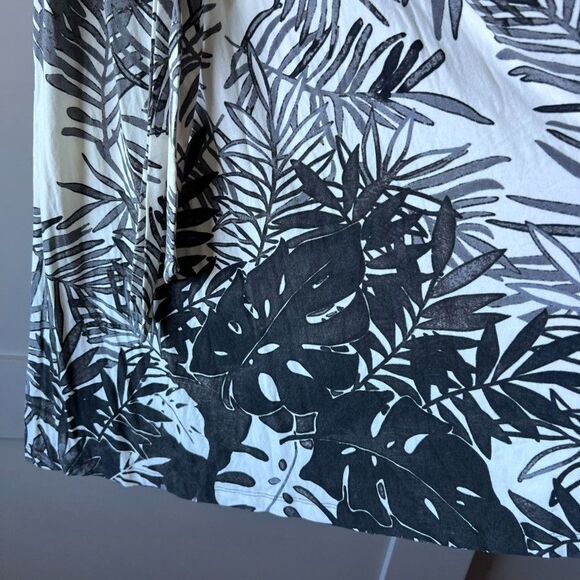 Tommy Bahama Fronds Falling Tambour Faux-Wrap Dress Medium V Neck Tropical - Picture 6 of 16